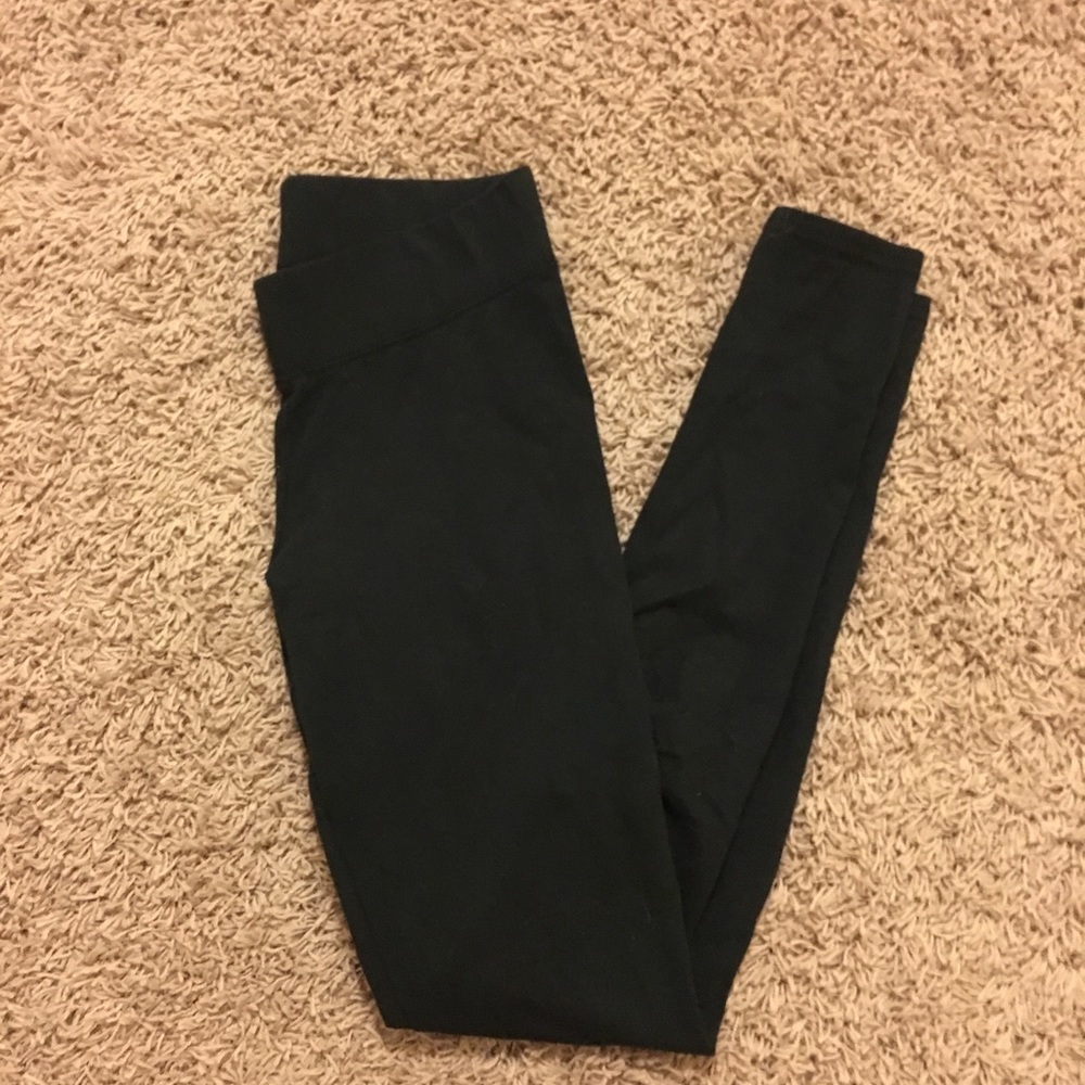 Black aerie leggings